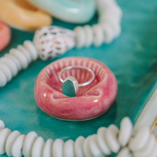 Shell Ring Dish | Berry
