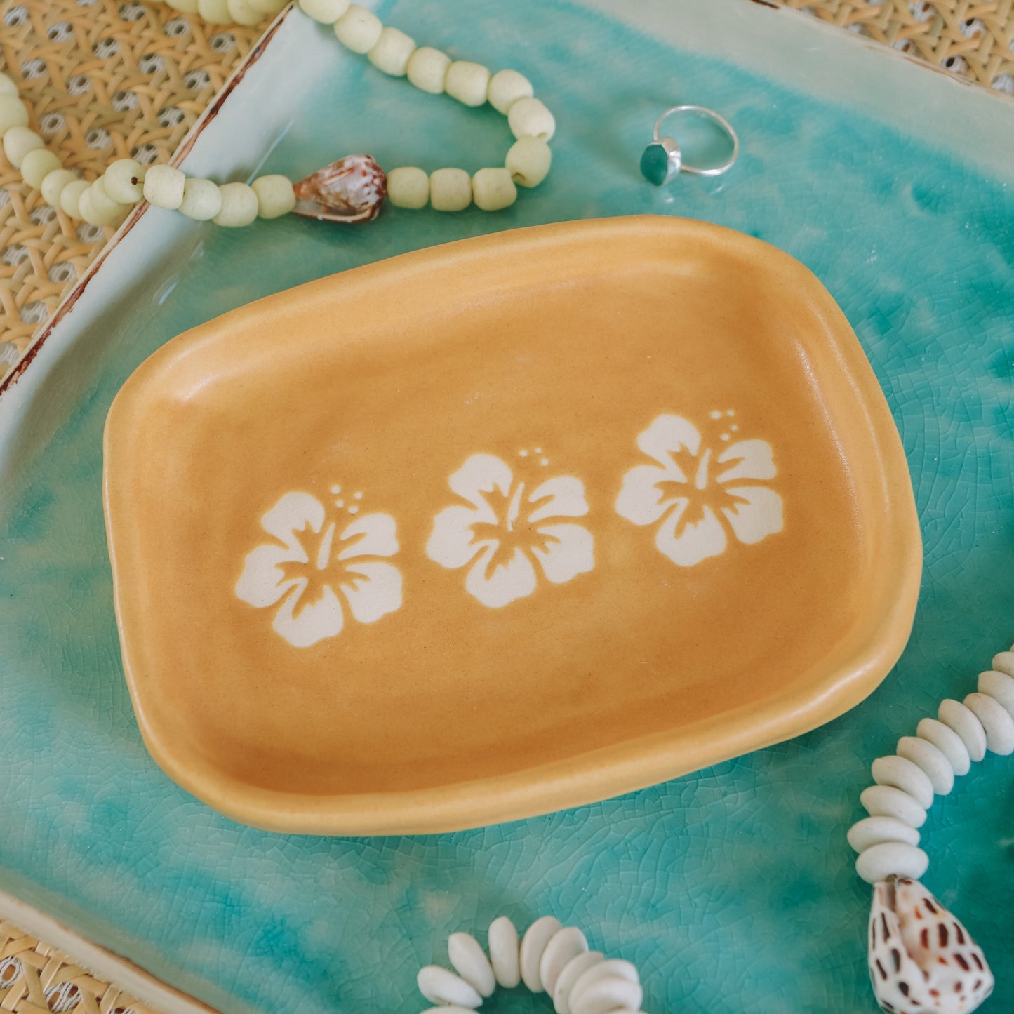 Small Triple Hibiscus Dish | Island Sun