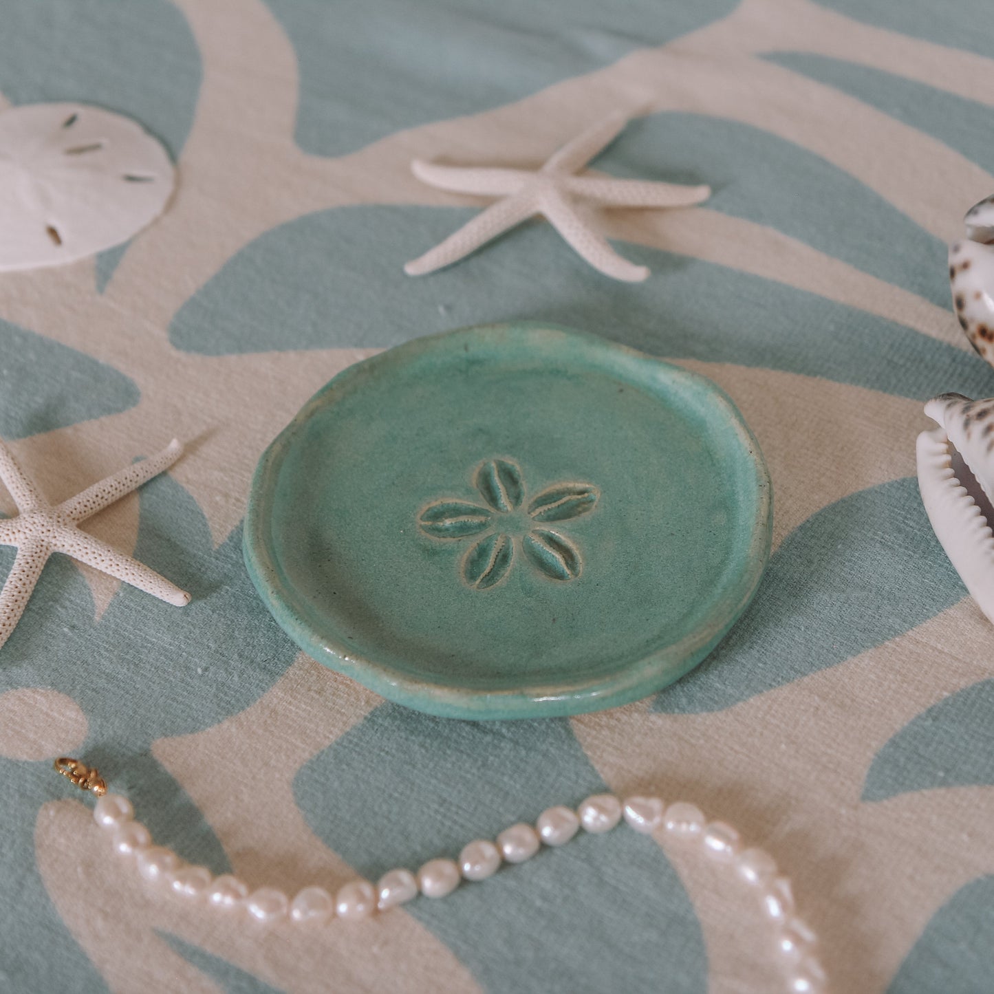 Cowrie Flower Small Dish