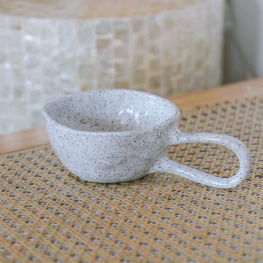 Cowrie Flower Mug | 10oz Speckled Coconut