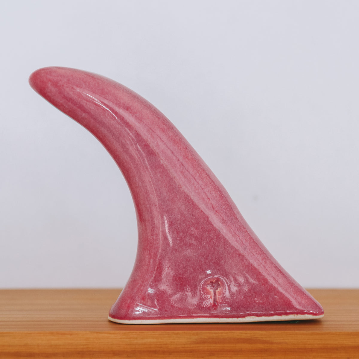 Single Fin Hibiscus Print | Berry