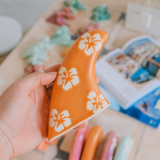 Twin Fin Hibiscus Print | Tangerine