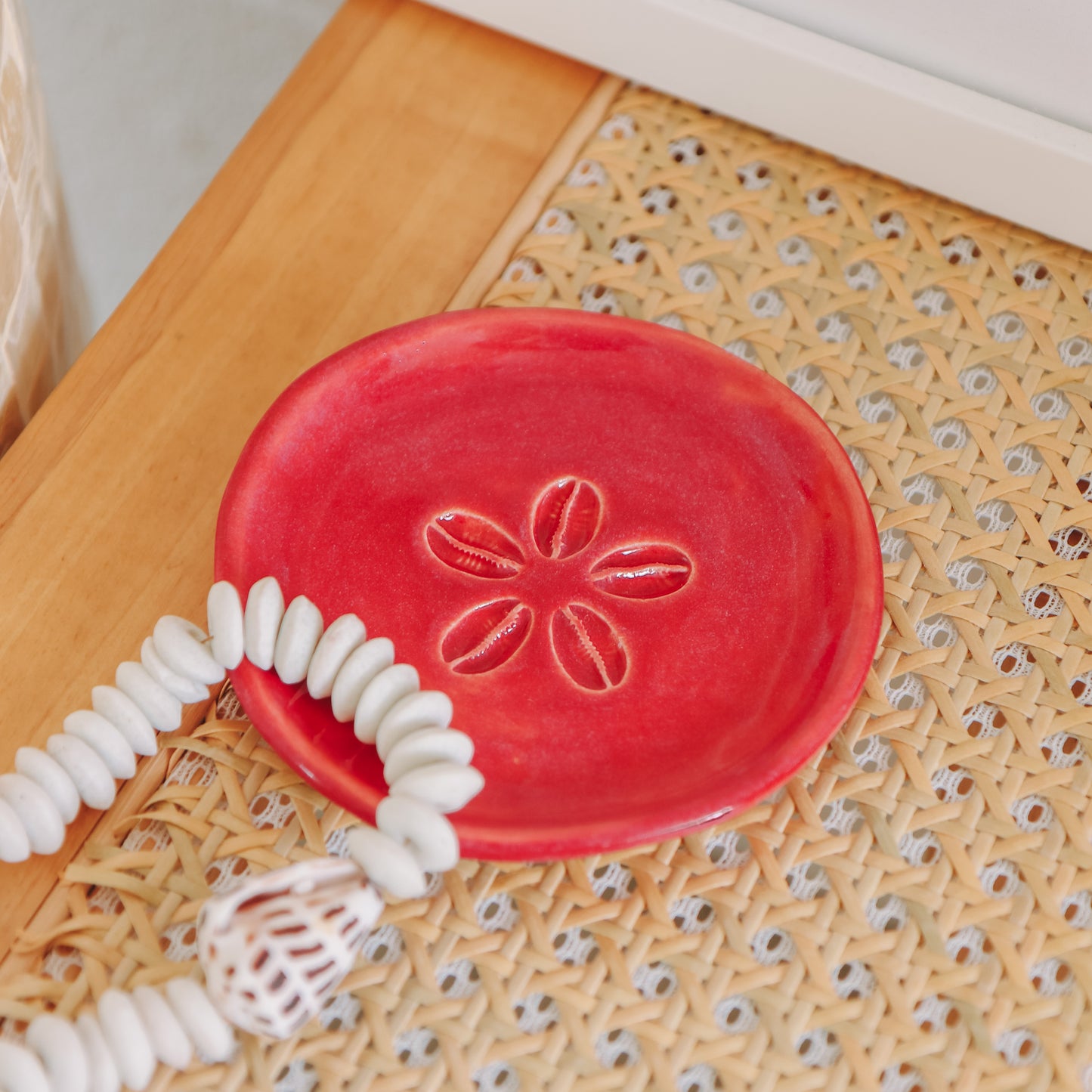 Cowrie Flower Small Dish | Pomegranate