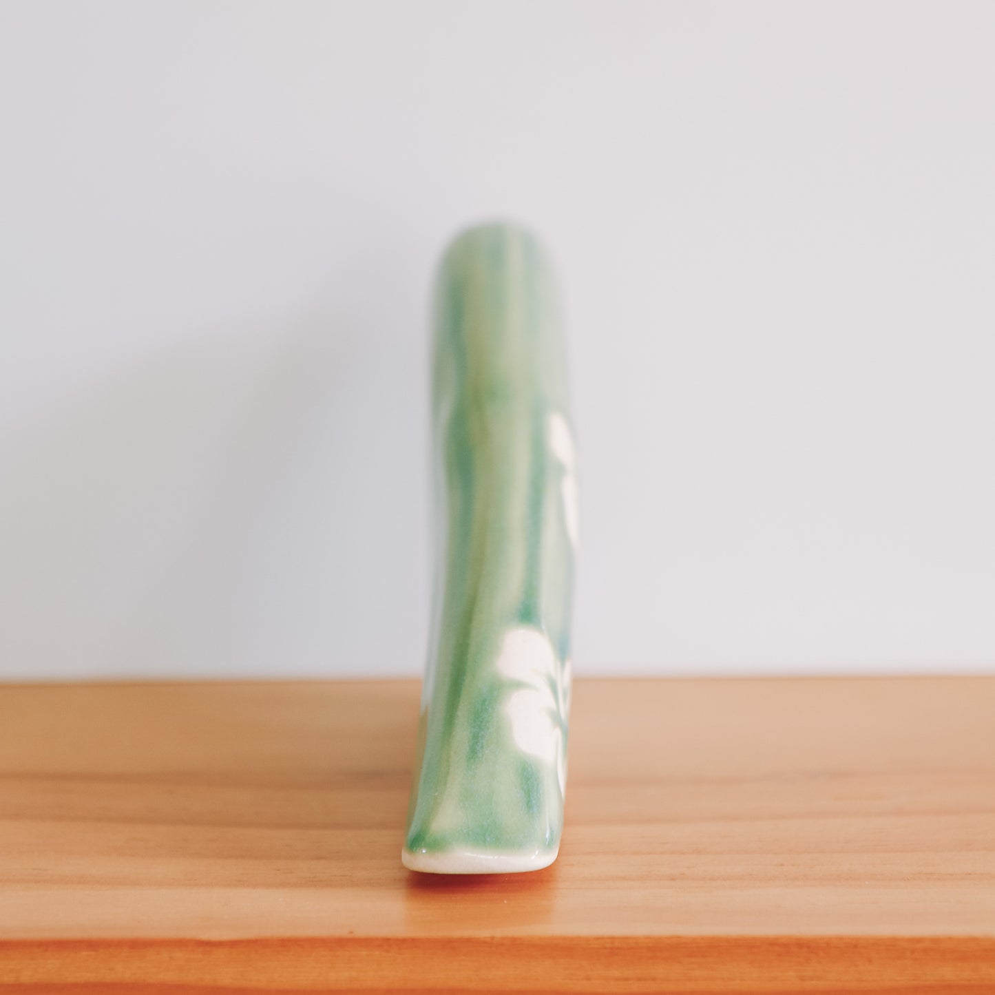 Upright Fin Hibiscus Print | Seaweed - *Discounted*