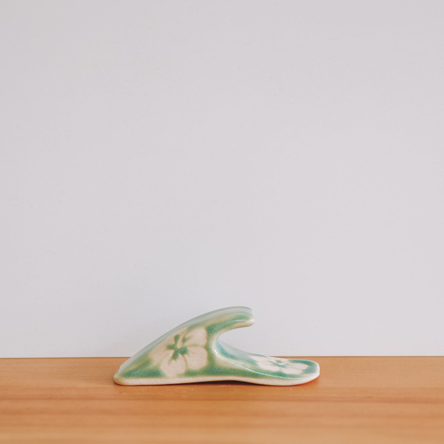 Mini Wave Hibiscus Print | Seaweed