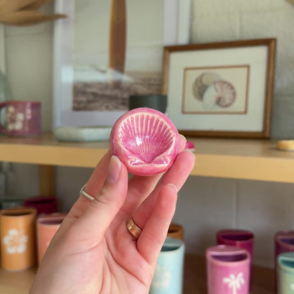 Shell Ring Dish | Berry