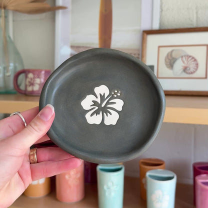 Hibiscus Dish | Bark Brown