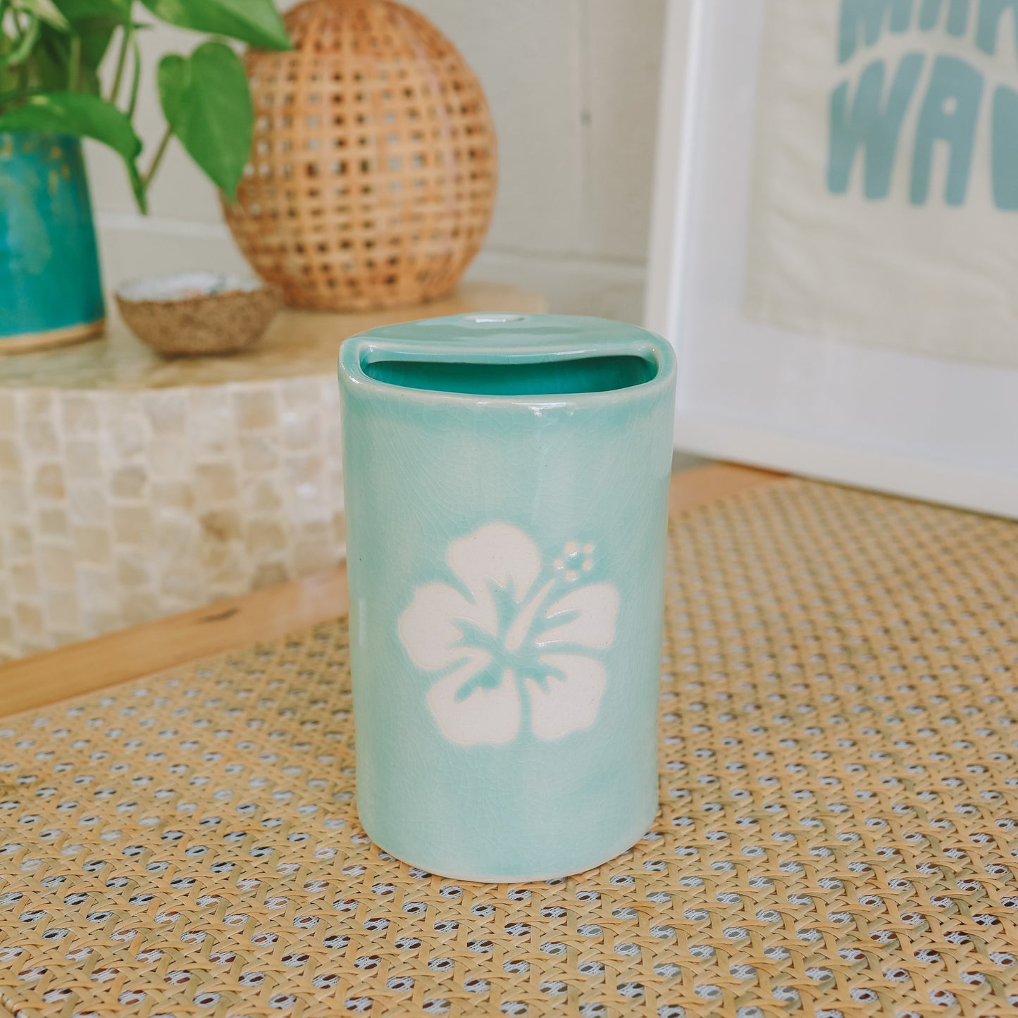 Hibiscus Takeaway Cup | 16oz Water